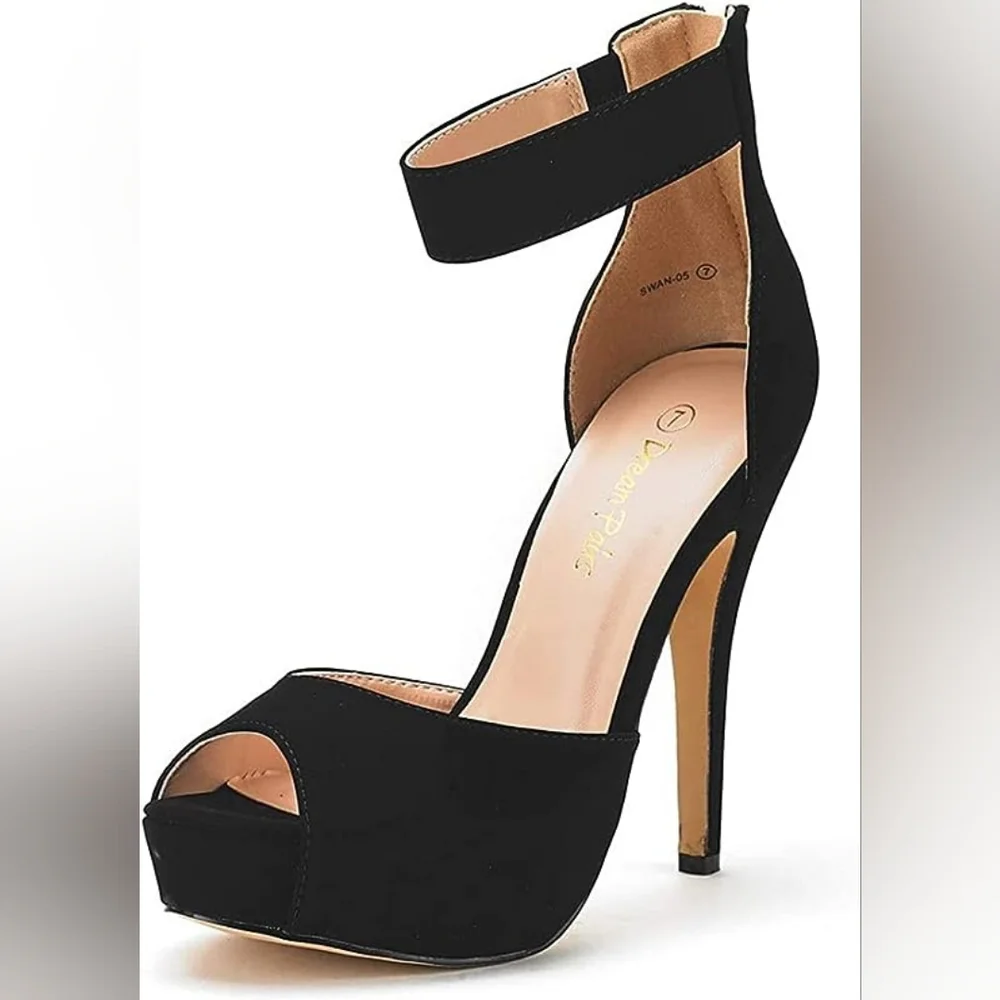 Black Platform pumps Open toe Ankle strap with back zipper! Size 7 NEW